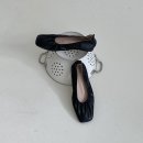 J1249 이미지