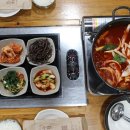 돌집식당 이미지