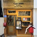 정카페(cafe) | 서순라길 핫플 서순라길 돌담길 1열 뷰 카페 Cafe 1968 방문 후기