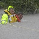 Houston crippled by catastrophic flood, mass evacuations ordered by Gary McWilliams and Ruthy Munoz,Reuters 이미지