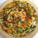 부추전 바삭하게 만들기 오징어 부추전 레시피 부추부침개 반죽 만드는 법 이미지