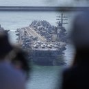 North Korea says US carrier's return aggravates tensions 이미지