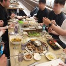눈높은돼지 | 송내동삼겹살 눈높은돼지에서 제대로 즐긴 볏짚통삼겹살 후기