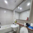 숲속의하얀집 이미지