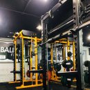 발리헬스장 이미지