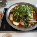 행운감자탕 | [혜화 감자탕] 삼삼뼈국 대학로점 - 한우 사골로 만든 찐한 미나리 감자탕이 있는 곳