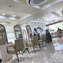 가족헤어컷&염색과 홈헤어케어법 | 인위적이지 않아 더 예뻐요! 손질 걱정 덜어주는 '꾸안꾸' 헤어스타일 탐구