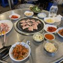 맛집 껍돼지 이미지