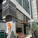 커피안 | 사당 페니힐스 커피스테이션 후기 - 골목 안에 숨은 3층 로스터리 카페