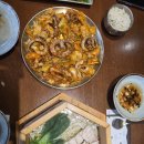 황령산보쌈 | [부산 남천동 맛집] 벚꽃 뷰와 즐기는 건강한 한 끼, '청산1954' 편백낙지보쌈 후기