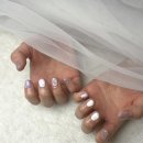 수지구청 광장 | 네일오브윤분당점 연말네일 추천 유리알 네일 후기