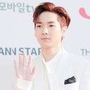 아론