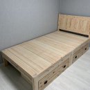 서랍형 편백나무 침대 이미지