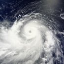 10호 태풍 "하이선" 경로 너무 다르다 (한국 기상청, 유럽중기예보센터 vs 미국과 일본 기상청) 이미지