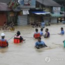 필리핀 북부서 태풍(颱風, typhoon, cyclone, hurricane, willy-willy, storm)에 8명 사망·실종..이재민 53만명 이미지