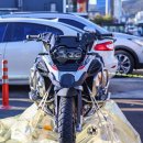 돋질로R | BMW R1250GSA 전국 마지막 트로피 컬러 출고. 동성 모토라드 박정근 과장