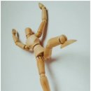 종로광장정형외과의원 | 장시간 앉아 있는 직장인을 위한 척추 건강 관리법과 생활 습관