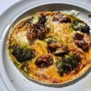 썬드라이 토마토피자 | 집에서 1인피자만들기! 썬드라이토마토, 바질페스토, 피자소스 피타브레드피자 링크 /홈쿠킹 아기간식...