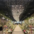 영등포역 4번 출입구 | 문래 규수당 은하수 같은 S자 물결 샹들리에 단독홀 영등포 가성비 웨딩홀 상담 후기 견적