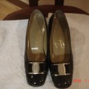 페라가모, 구찌 신발 등 다양한 의류를 올려놨으니, 제 블로그에 구경오세요~ 이미지