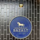 스페셜티 커피와 함께 즐기는 스토리 | 제주시청 카페 추천 | 바잘트 BAZALT에서 즐기는 스페셜티 커피와 감성 디저트
