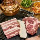 진짜무쇠솥뚜껑삼겹살 상돈 이미지