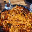 닭돌이와닭순이 이미지