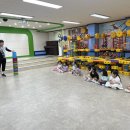 힘이 쑥쑥 놀이체육 이미지