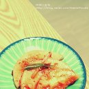 게으른 반달 이미지