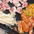 뼈해장국 대패삼겹 이미지