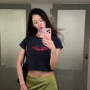 다솜 짧은 상의에 납작배 드러내…늘씬 건강미 부러워 꾸밈없는 매력 이미지