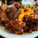 뼈마시감자탕부대찌개 이미지