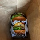 인앤양양 | [양양/강릉] 신세계 정용진이 2시간 웨이팅하는 수제...포장 / 웨이팅현황 / 좌석 / 메뉴추천 / 솔직후기