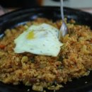 오렌지철판볶음밥 이미지