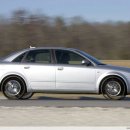 국이타이어 이미지