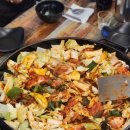 볶끼요춘천닭갈비 이미지