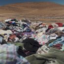 세계 폐기물 제로의 날: 칠레 아타카마 사막, 의류 묘지 이미지