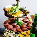 엄마의 청춘 | 월미도 맛집 추천 엄마 환갑잔치 청춘조개 월미도직영점 산해진미치즈가리비타워 가족들 환호성