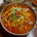[나의(먹)기록☻] 더현대퍼부어/테일러커피/육술/한짬뽕/방일해장국/진짬뽕/백두산생고기