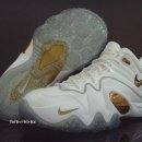 Nike Zoom Uptempo V Premium – White – Metallic Gold 이미지