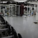 휩스 휘트니스클럽 이미지