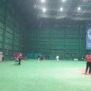 추운날은 실내에서 수비연습/ 프로출신코치들의 논스톱펑고 및 배팅연습 / 국내최고시설 / 일산 EA트레이닝센터 최대 800평 이미지