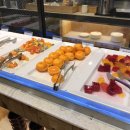 홍대입구역 8번 출구 앞 이미지