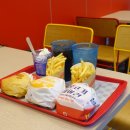 롯데리아 양원역점 | 롯데리아 - 햄버거 추천, 모짜렐라 인더 치즈버거...데리버거, 아이스크림, 칼로리 및 영양정보, 양원점