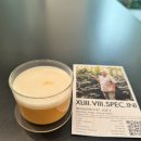 [호이안 카페] 호이안 스페셜리티 커피의 정수, 'XLIII Specialty Coffee': 원두 이력서와 마들렌 서비스