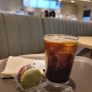 오목교역 5번출구(5번출구 옆 커피빈 매장 앞) 이미지