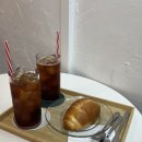 피치랑 인제원통점 | 인제원통 카페 추천 디저트 소금빵 맛집 포레브