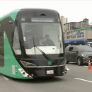 [동네톡톡] 출퇴근 지옥 대전의 승부수… 230명 태우는 '3굴절 버스' 달린다 이미지