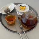 후암동 주민센터 | 마카롱 카페로 유명하지만 겨울을 닮은 밤 디저트에 반해왔던 .. 🌰👩🏻‍🍳 후암동 꺄넬 Canelle