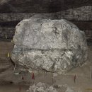 지석묘 | 350톤 바위 앞에서 소름 돋았던 금요일 밤... 김해 구산동 지석묘 직관 후기 (세계 최대 규모라니!)